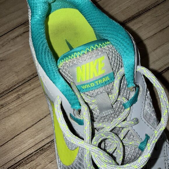 Nike Wild Trail 643074-003 Gray Low Top Lace Up Trail Running Shoes Women's 12 - Picture 10 of 11